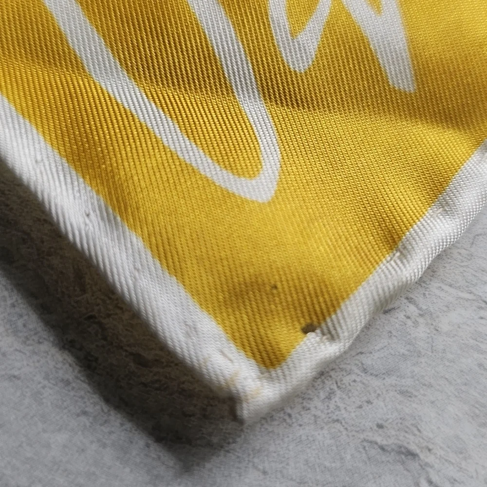 vera neumann polyester tag
