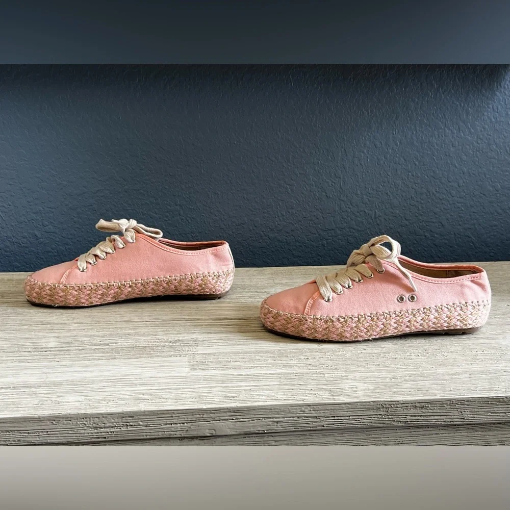 NWOT!! EMU Australia Pink Espadrilles