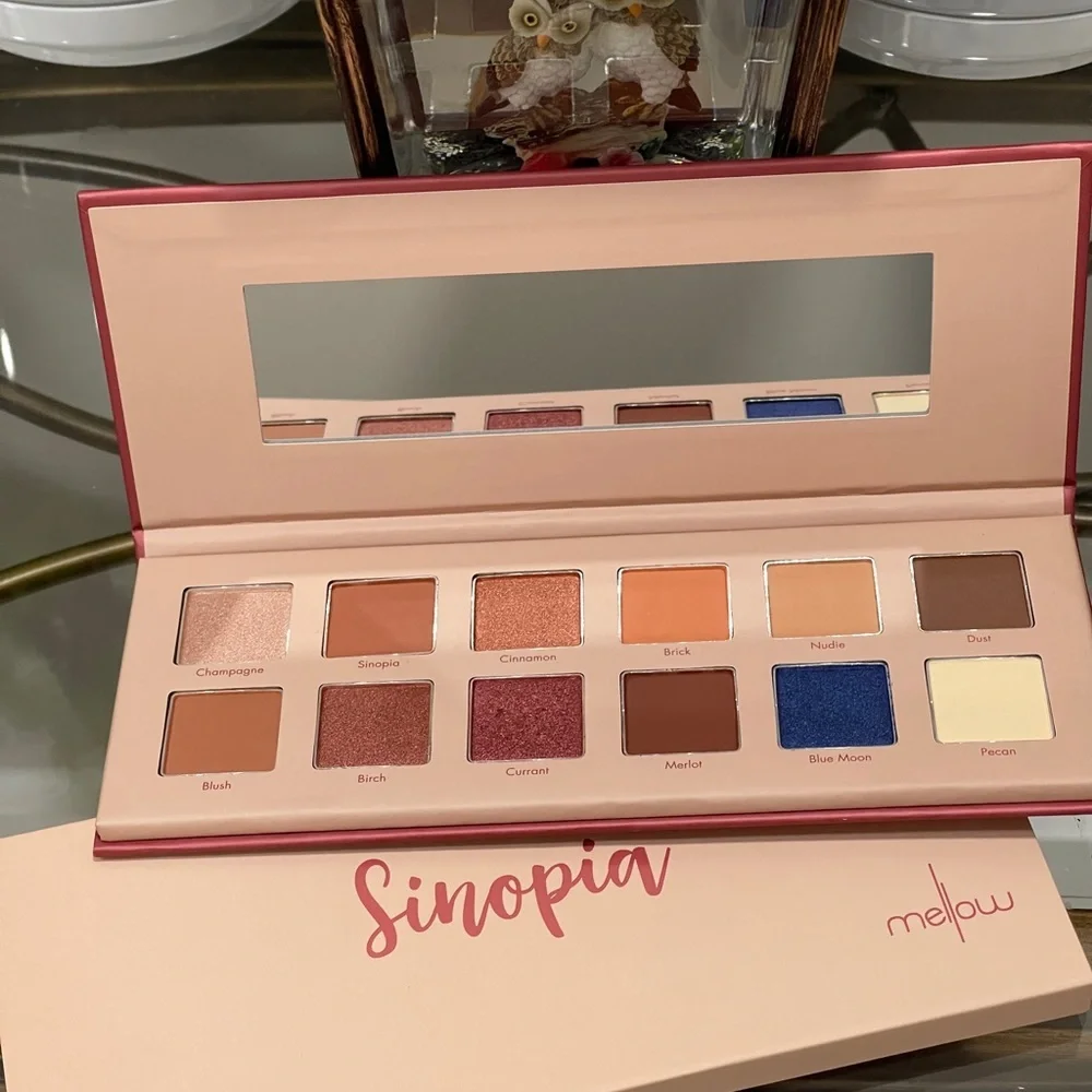 MELLOW Cosmetics Sinopia Eyeshadow Palette