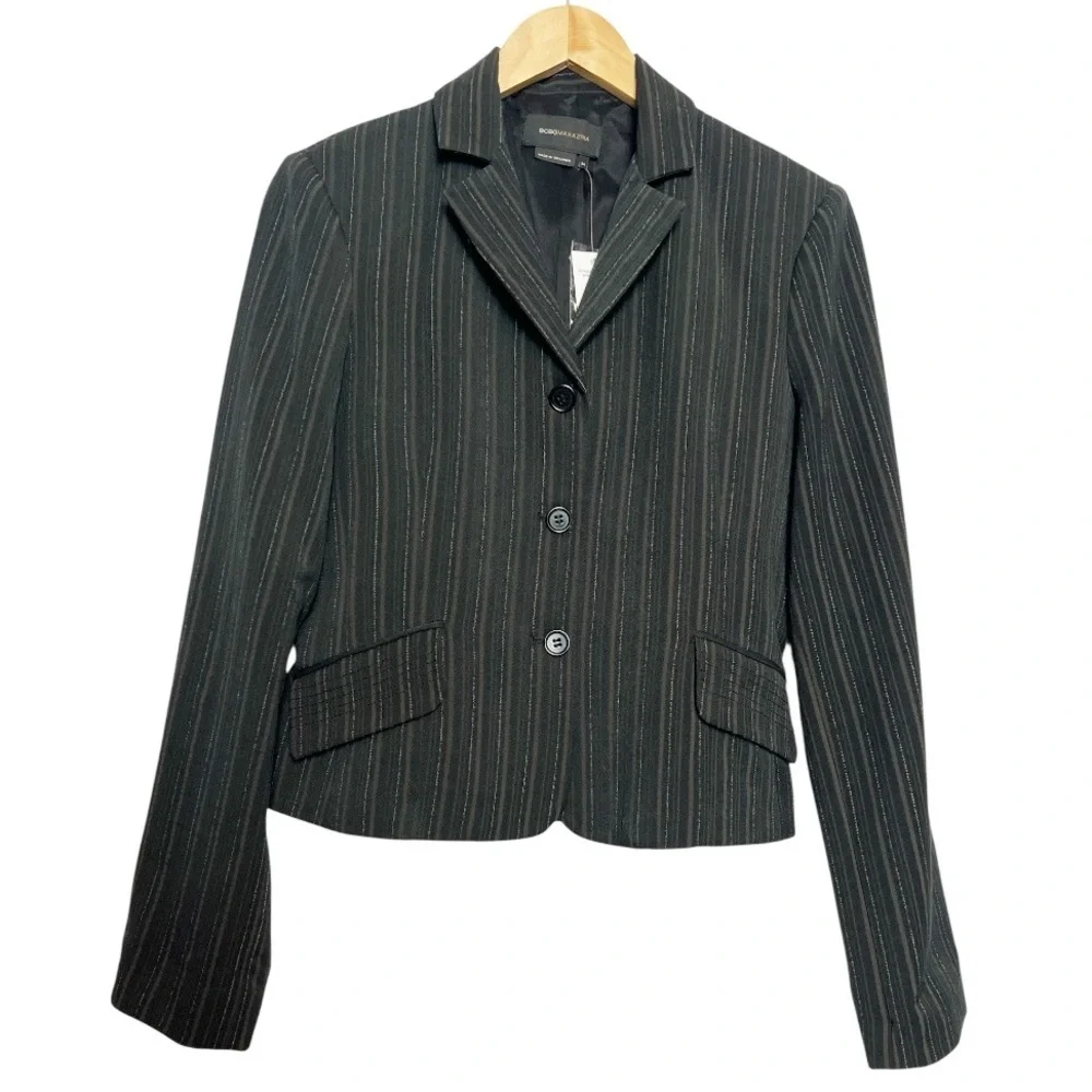 NWT BCBG Maxazria Pinstripe Women's 4 Button Blazer Mahogany Size Medium
