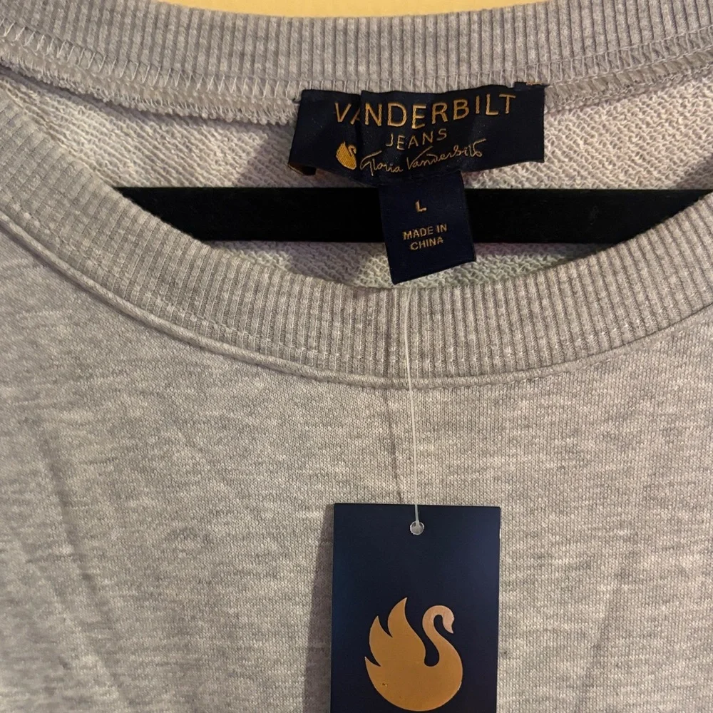 vanderrbilt comfortable gray