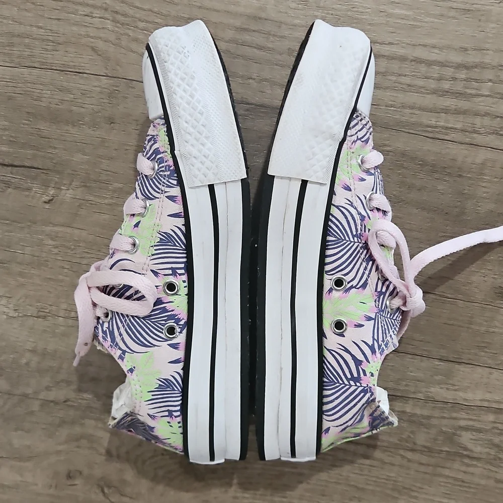 Converse pre loved