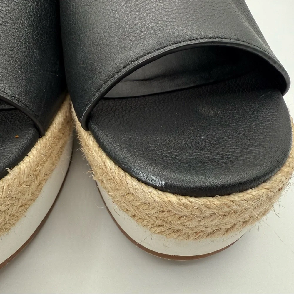 black wedge