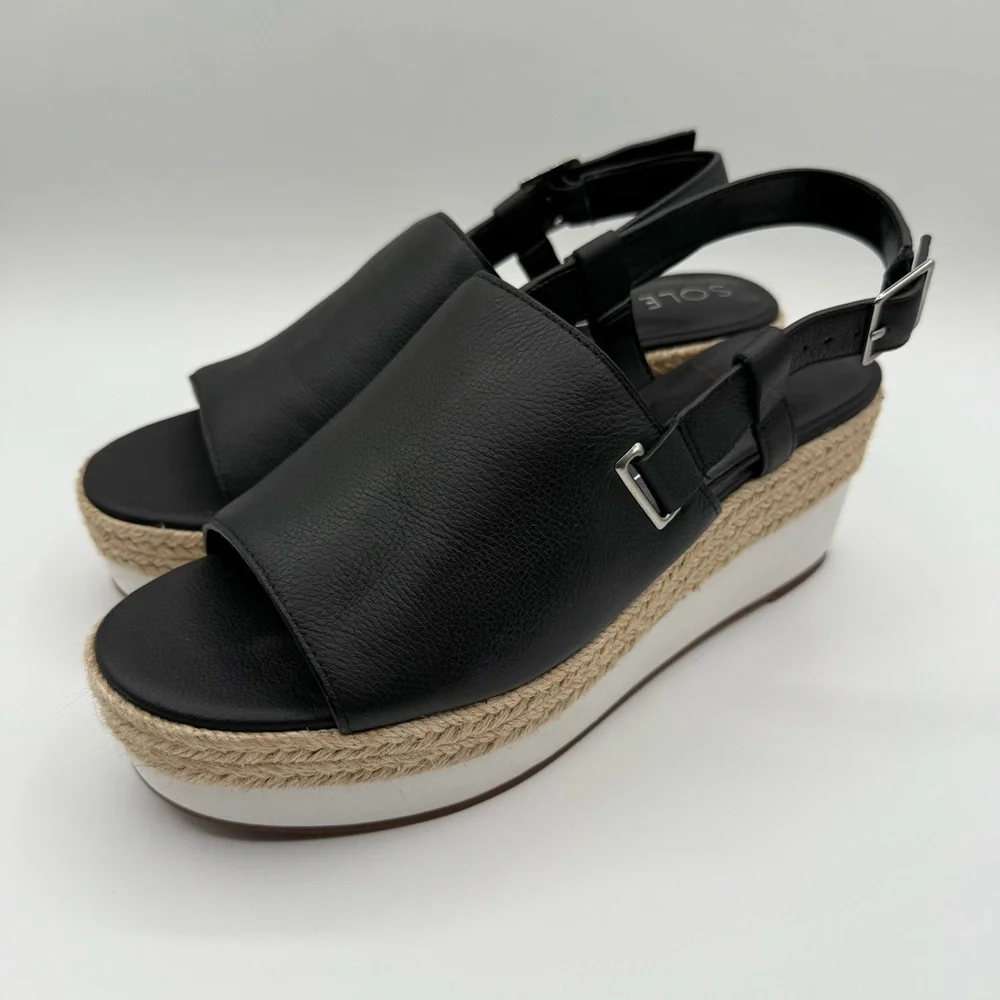 black wedge