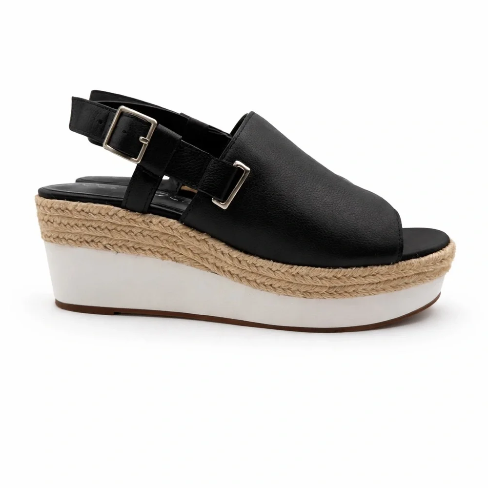 black wedge