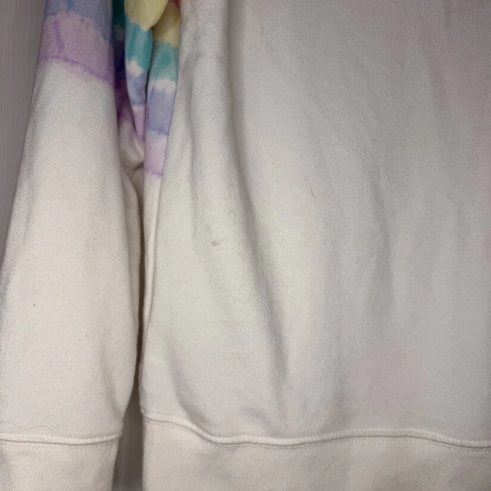 GAP white hoodie