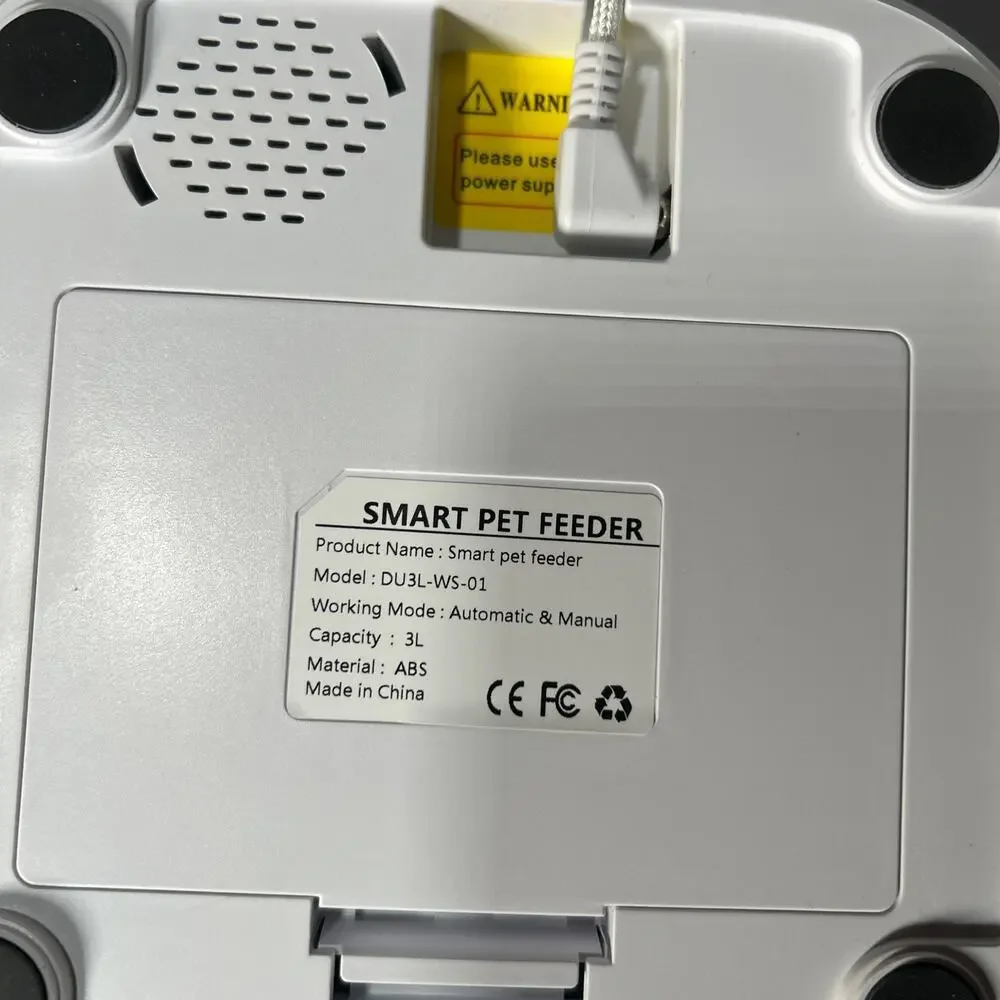 Dokoo automatic cat