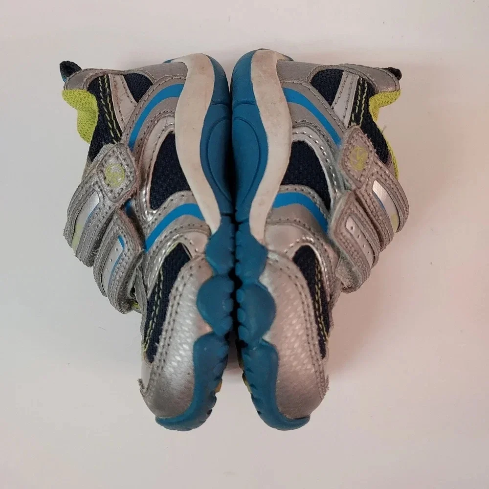 Stride Rite SRT Gray/Blue Falcon Sneakers in Size 4M