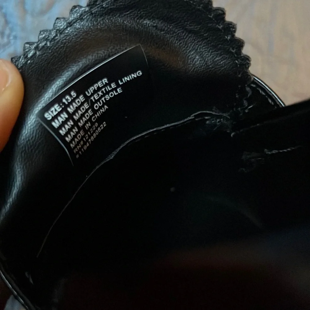 Vince Camuto nwot vince