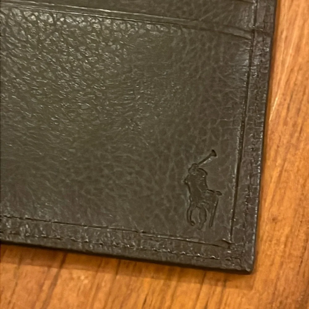 Polo Ralph Lauren authentic item