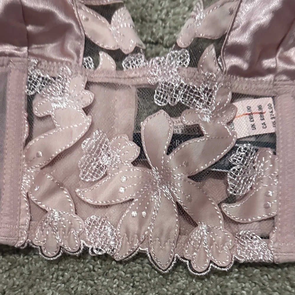 Victorias Secret experience comfort