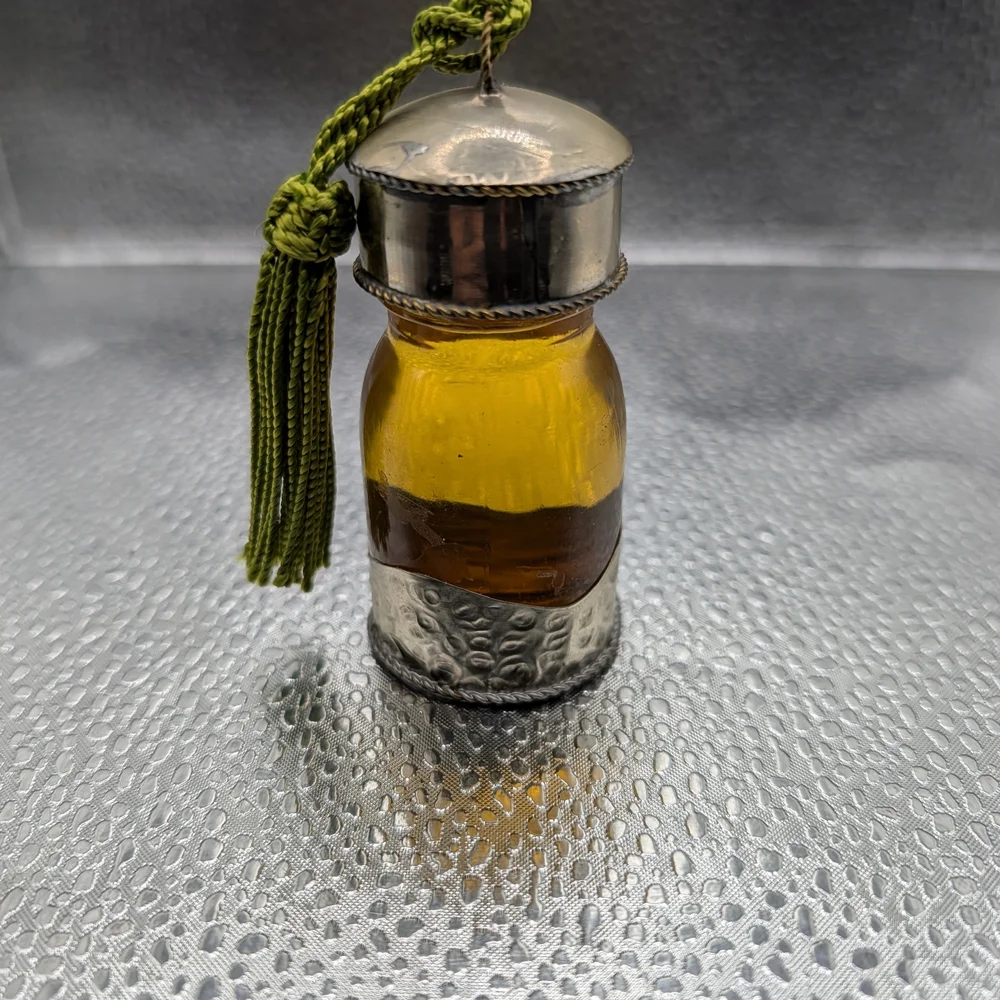 Atelier Bormis Set Diffuser W/Vetiver Essential Oil And Iris Throw Gray/ White