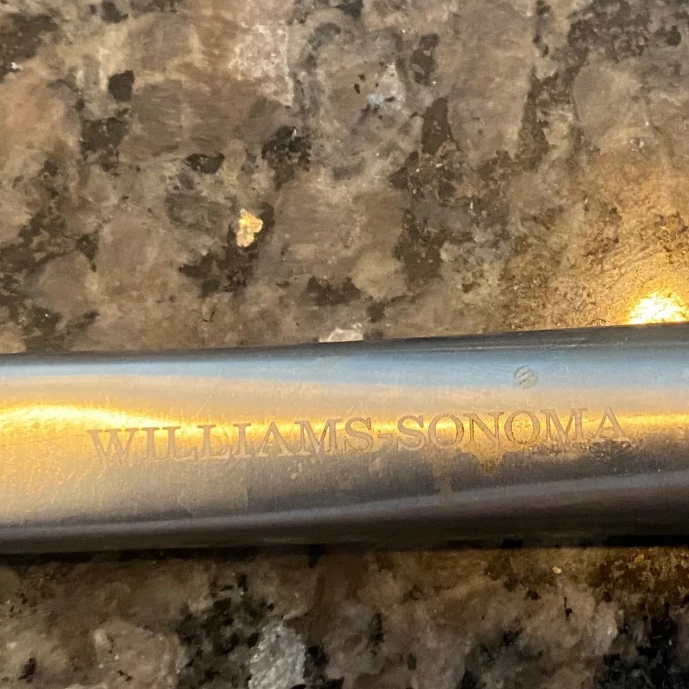 Williams Sonoma see photo