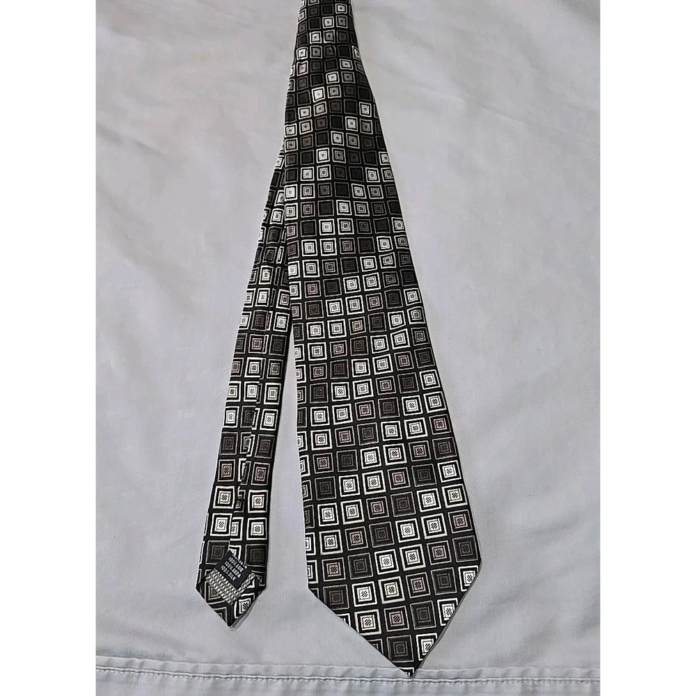 Haggar men silk