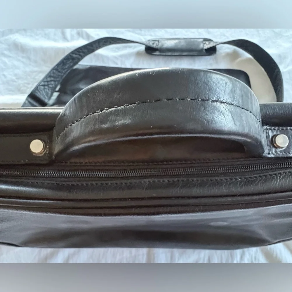 Osgoode Marley Leather Messenger Bag