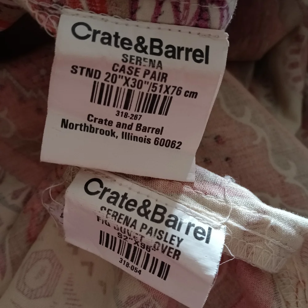 Crate&Barrel set includes