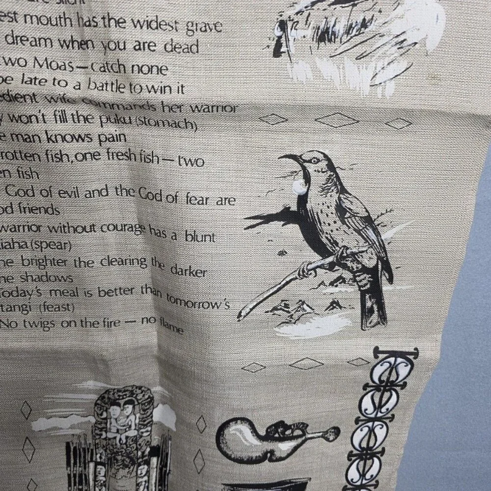 The Unbranded Brand vtg maori