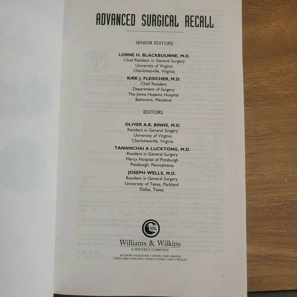 Williams & Wilkins or surgery oral