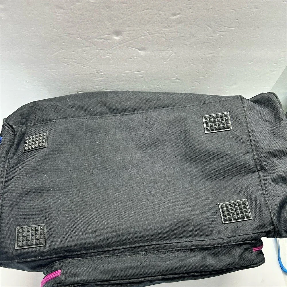 Reebok vintage duffle