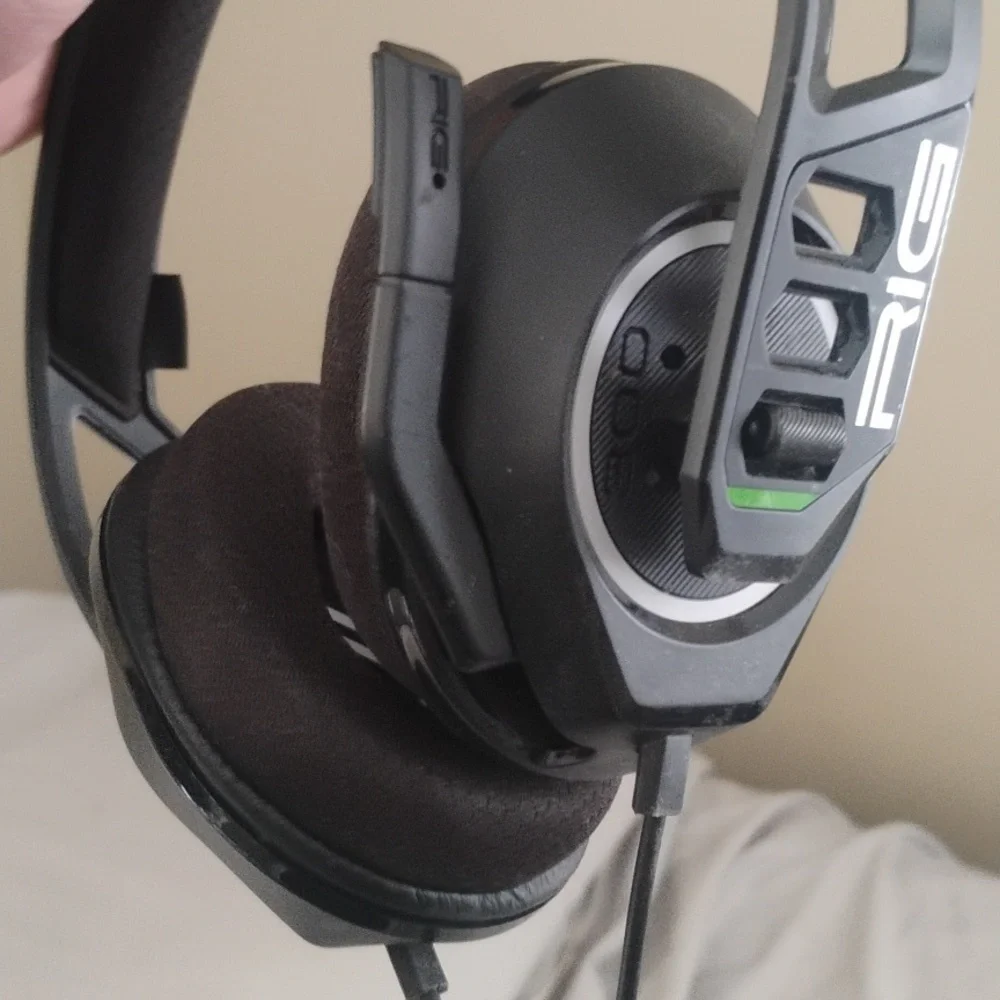 RIG 300 Pro Hx Premier Wired Gaming Headset