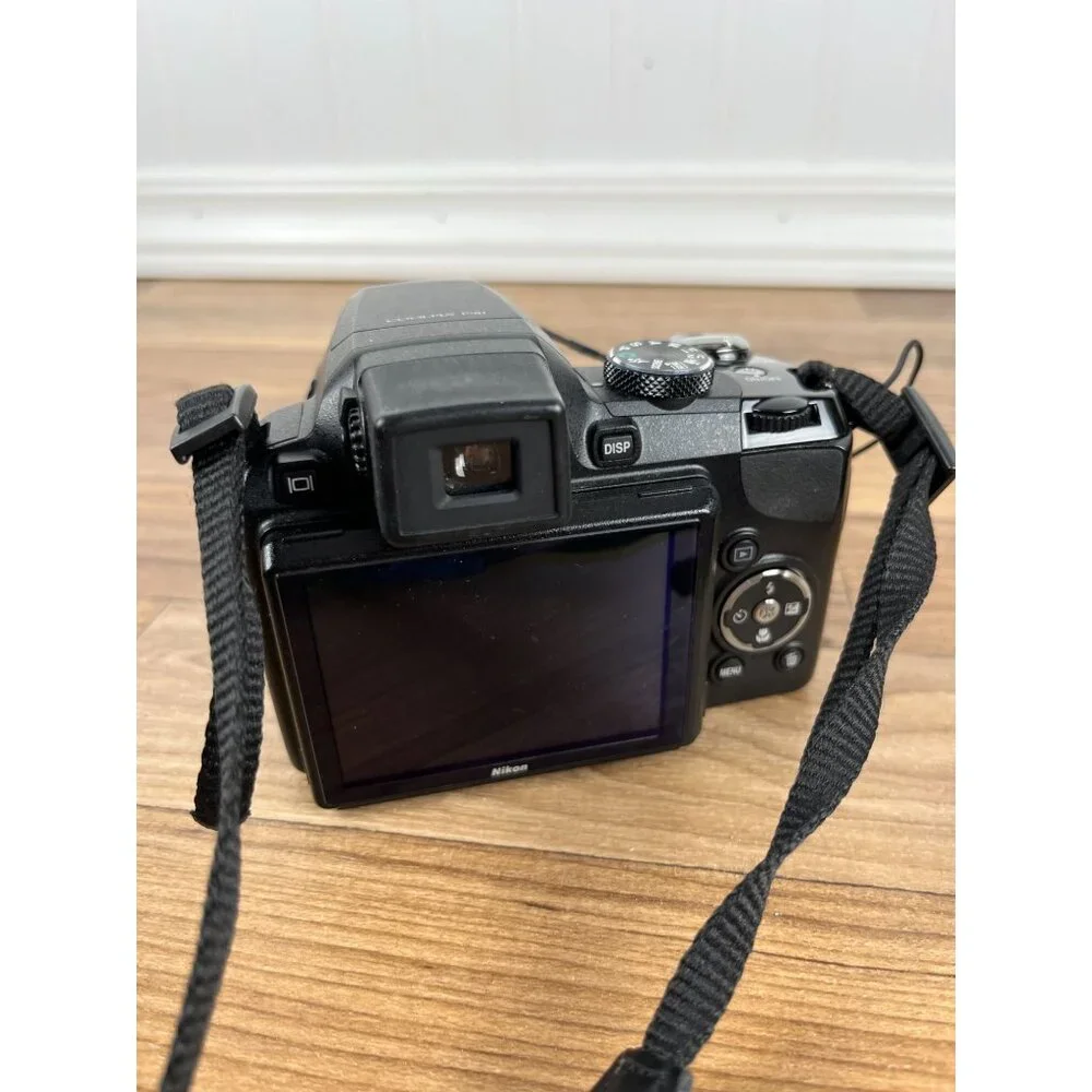 Nikon good used