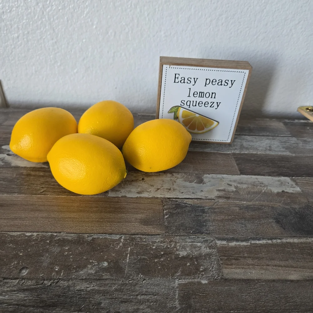 Lemon Decor