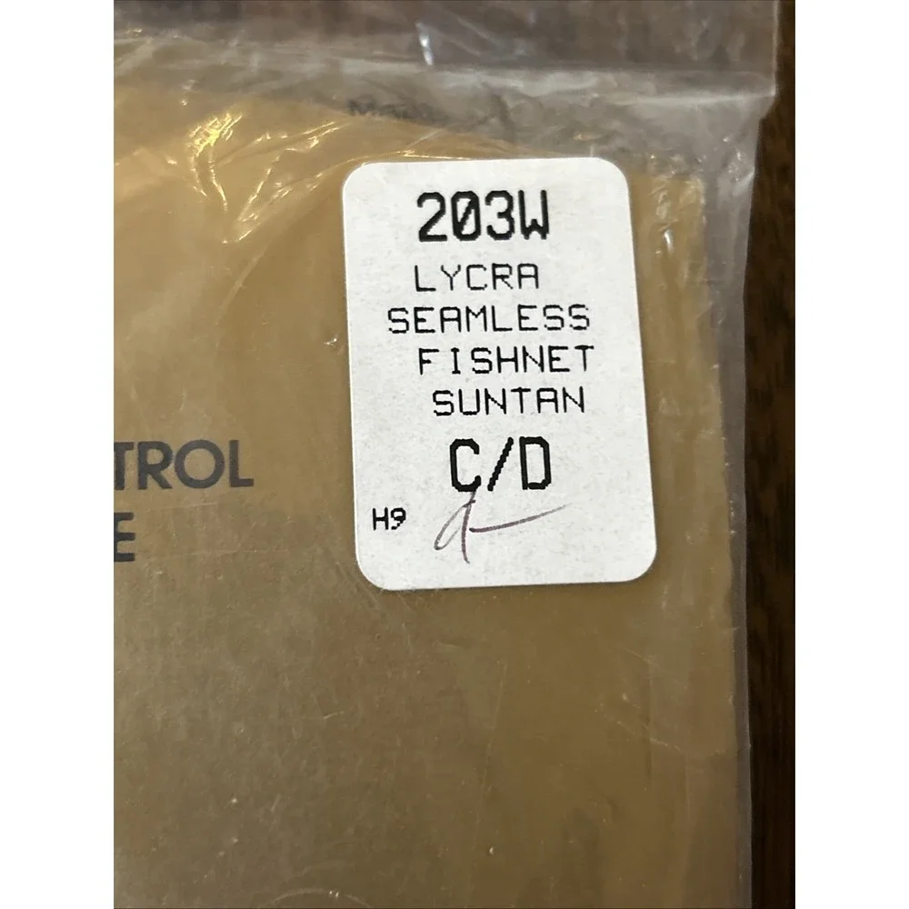 N/A fishnet size tights