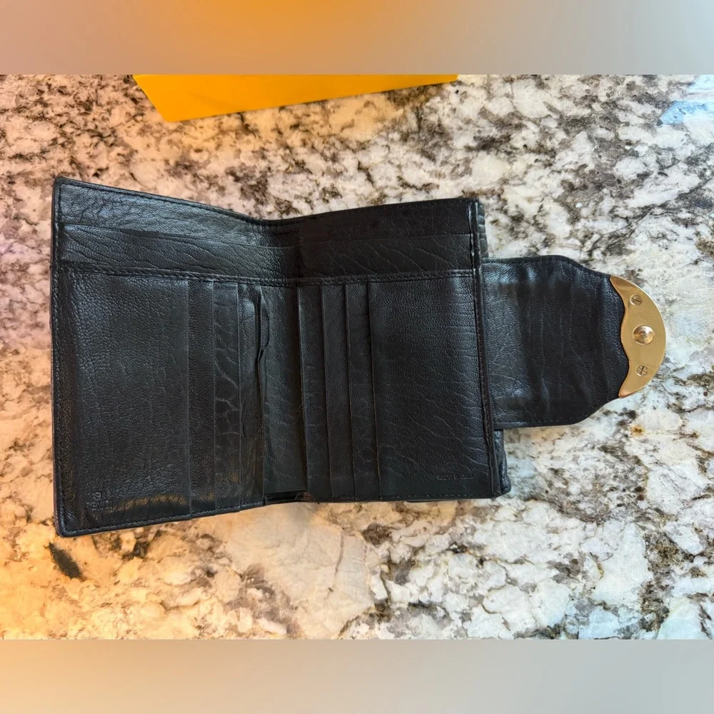 PRICED2SELL🔥Fendi P. Foglio Spy Nappa Black Leather Wallet-COA box dust bag