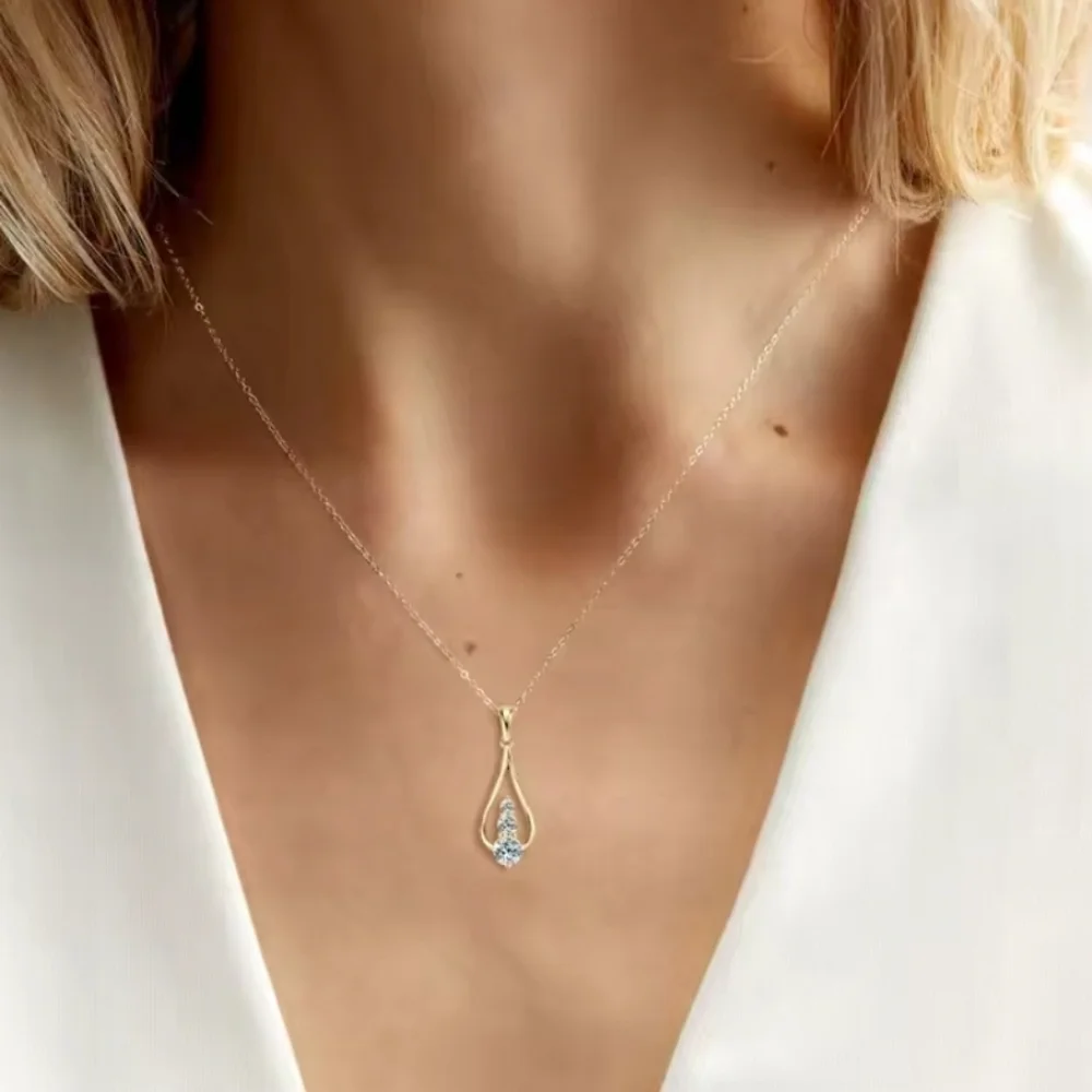 Moissanite Elegant Gold Necklace