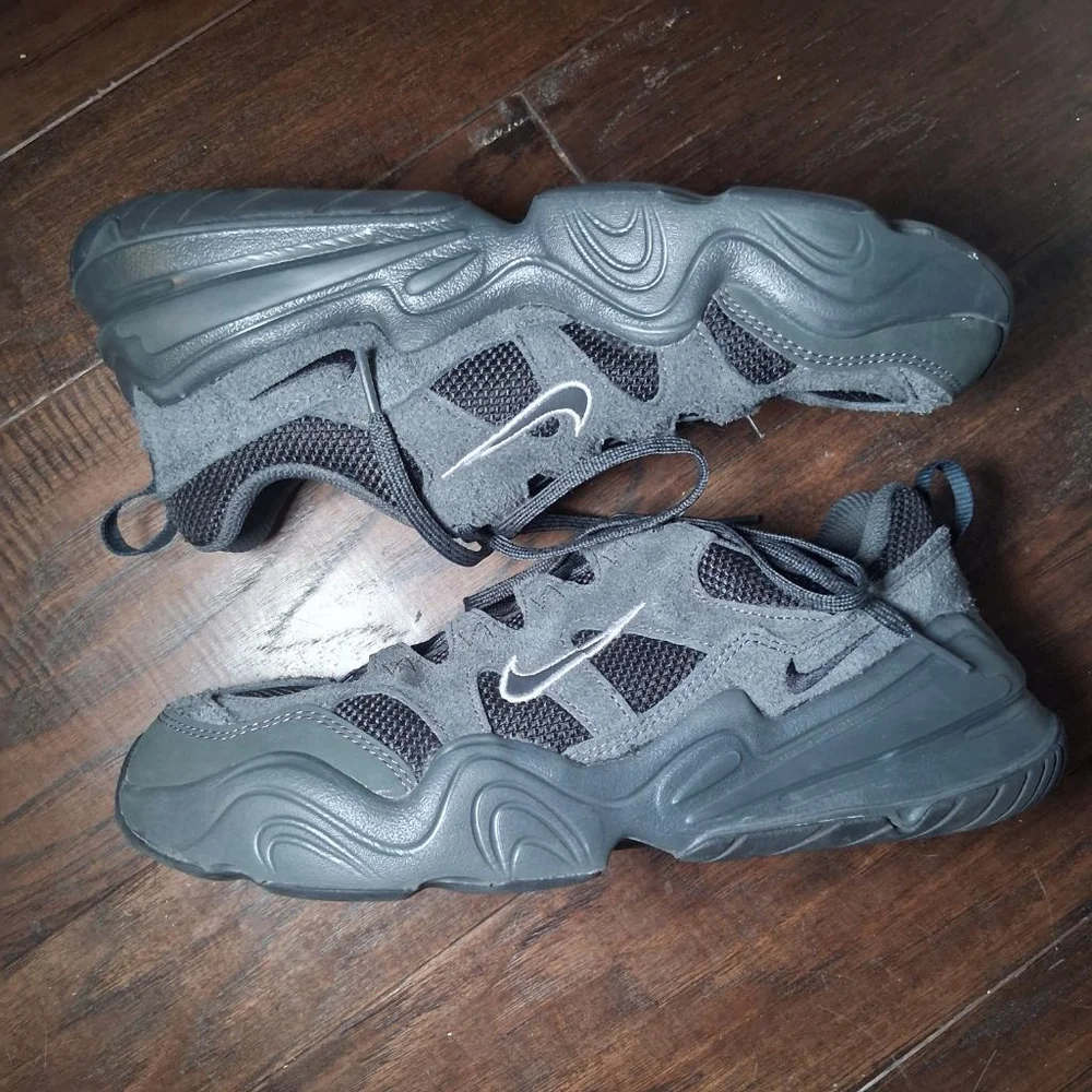 Nike tech hera