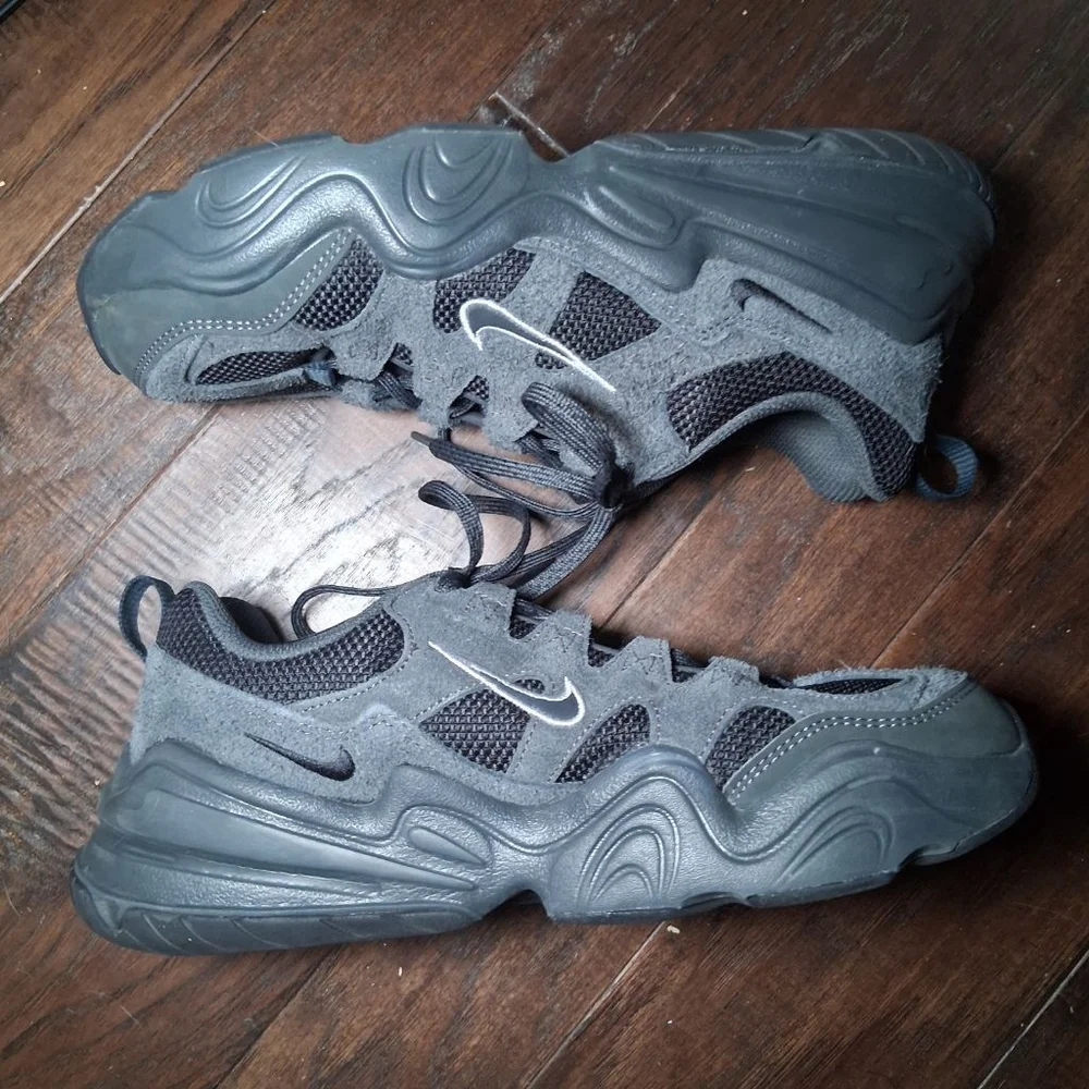 Nike tech hera