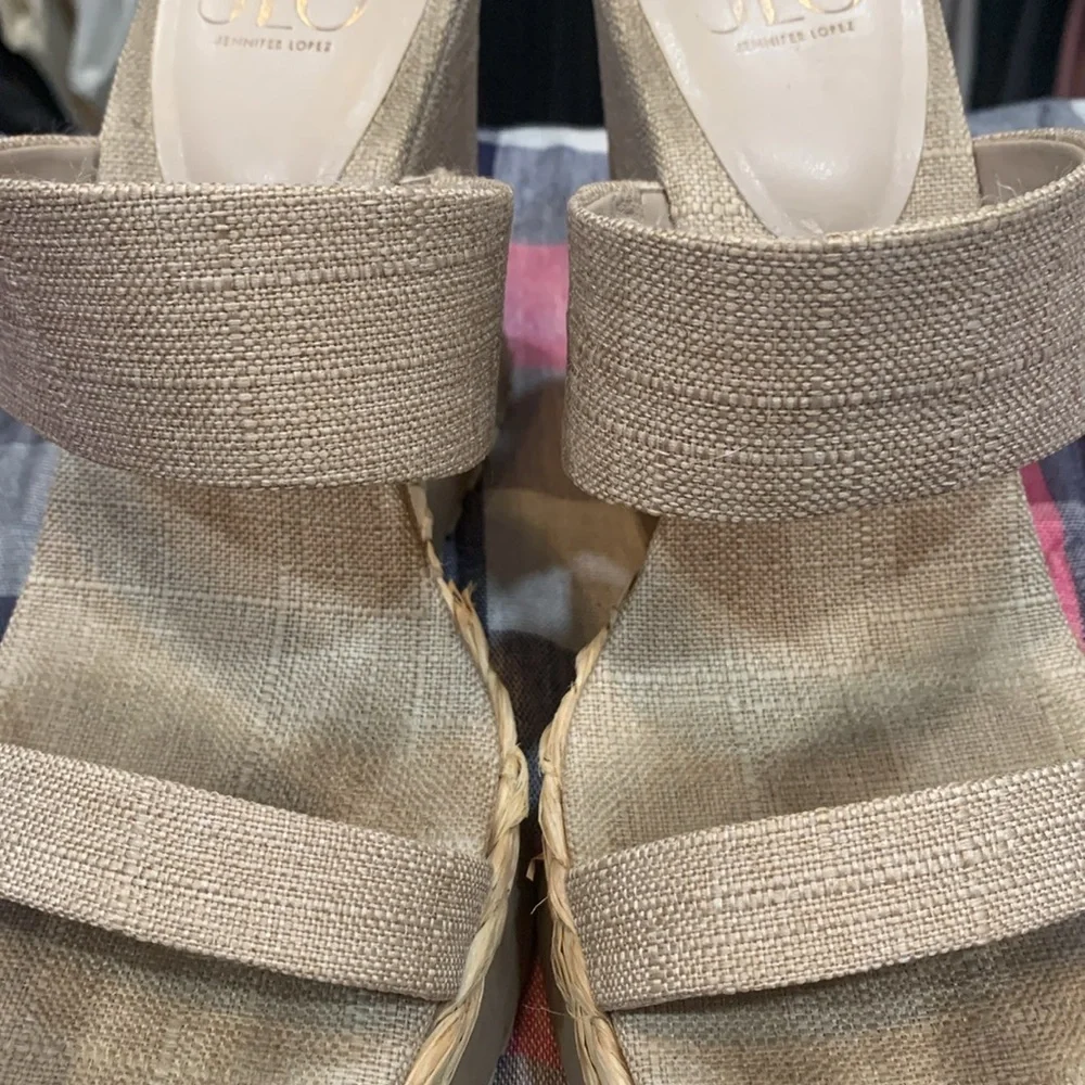 Jennifer Lopez great used