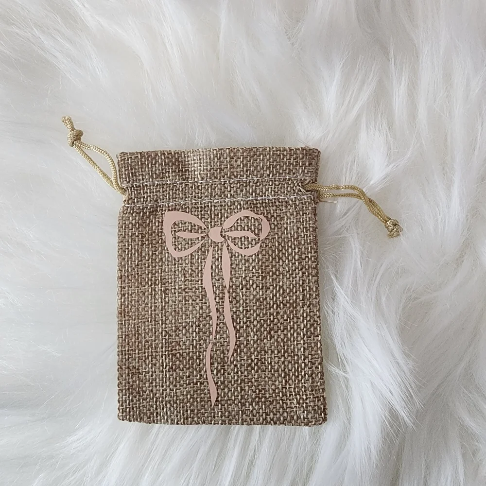 N/A charming burlap
