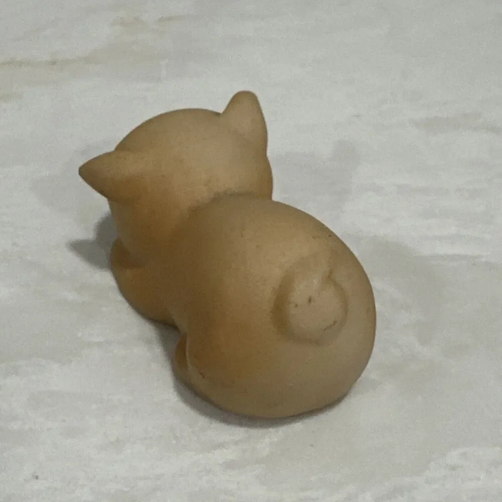Vintage Figurine Enesco Pig Porcelain 1980 happy hand-painted 2.5