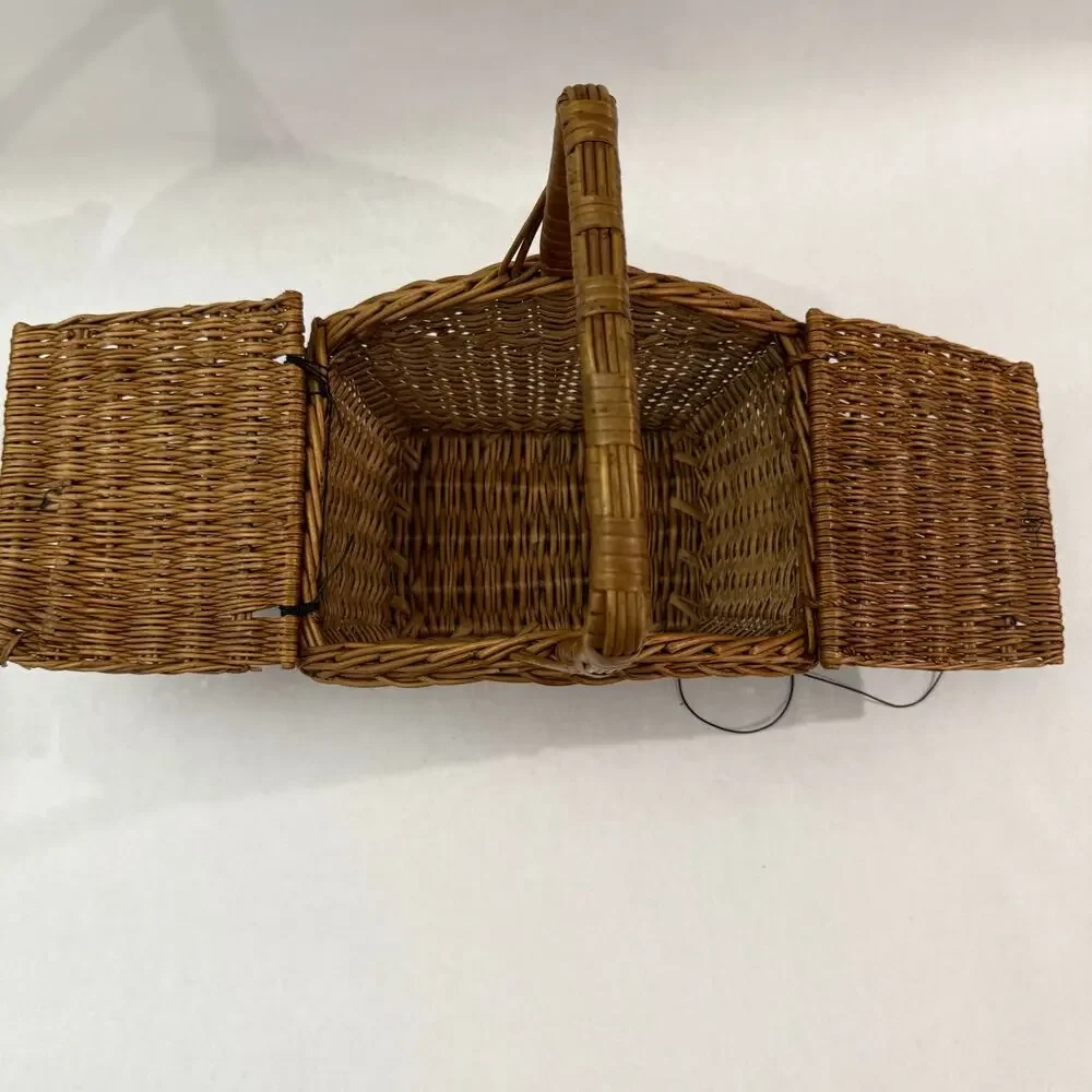 Vintage wicker basket