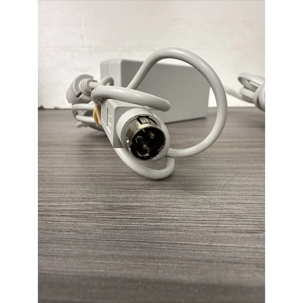 Genuine 48W DIRECTV AT&T AC DC Adapter 12V‎ 4.0A EPS48R1-16 OEM