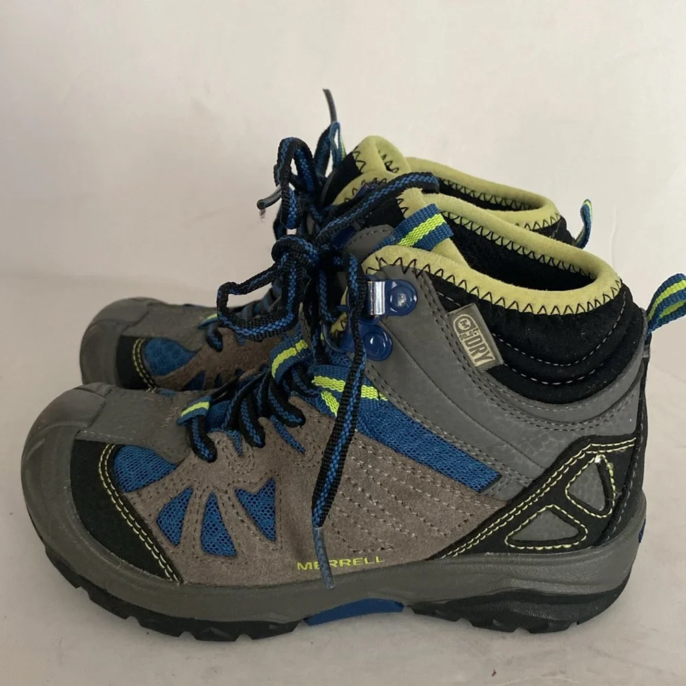 Merrell kids outdoor