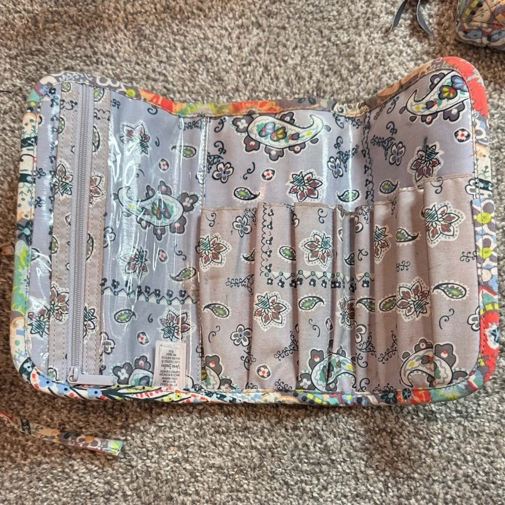 Vera Bradley elegant gray