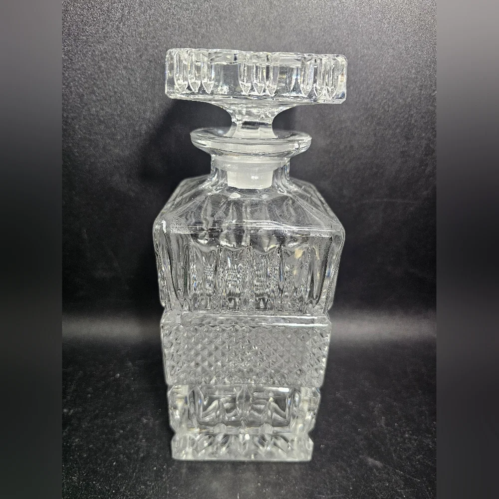 Vintage‎ Crystal Decanter