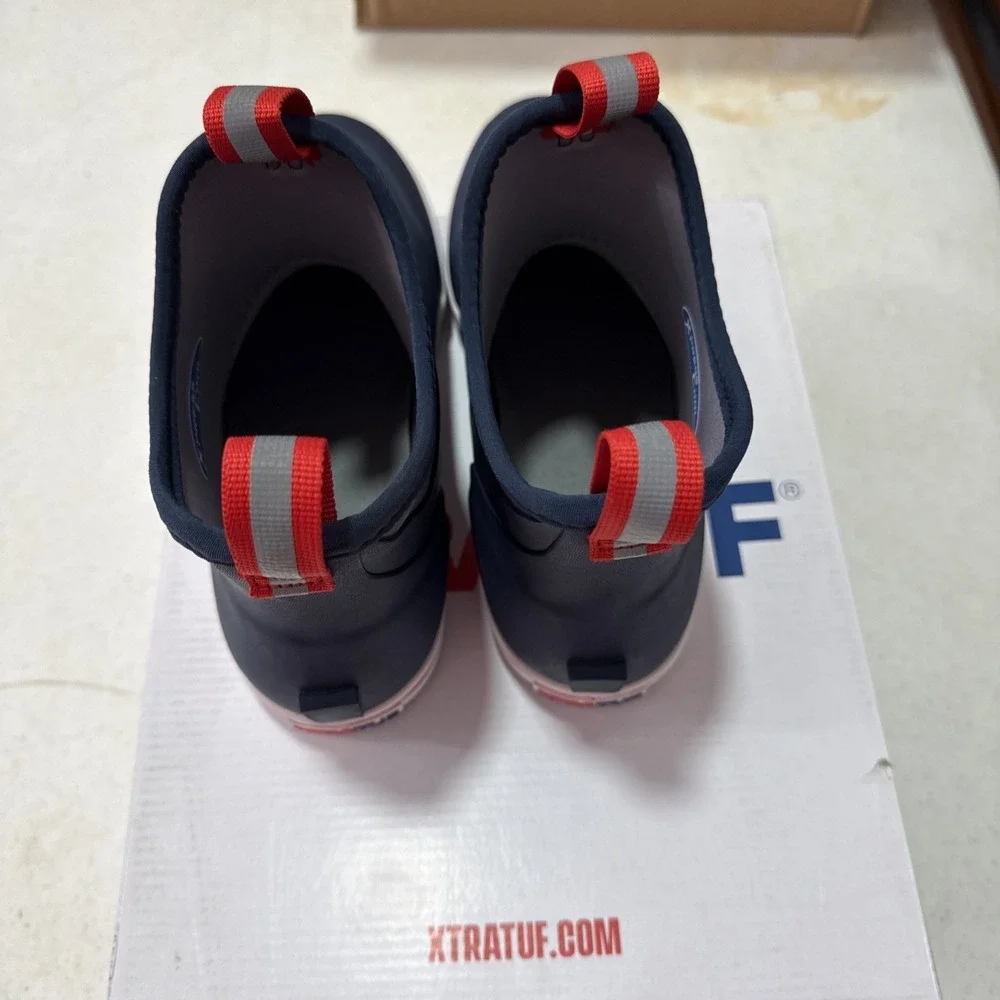 Xtratuf ankle deck