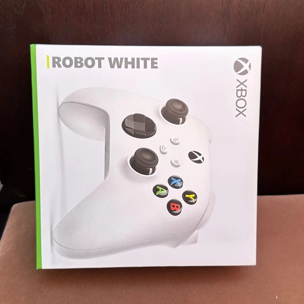 NEW SEALED Xbox Wireless Controller Robot White Series X/S Model 1914