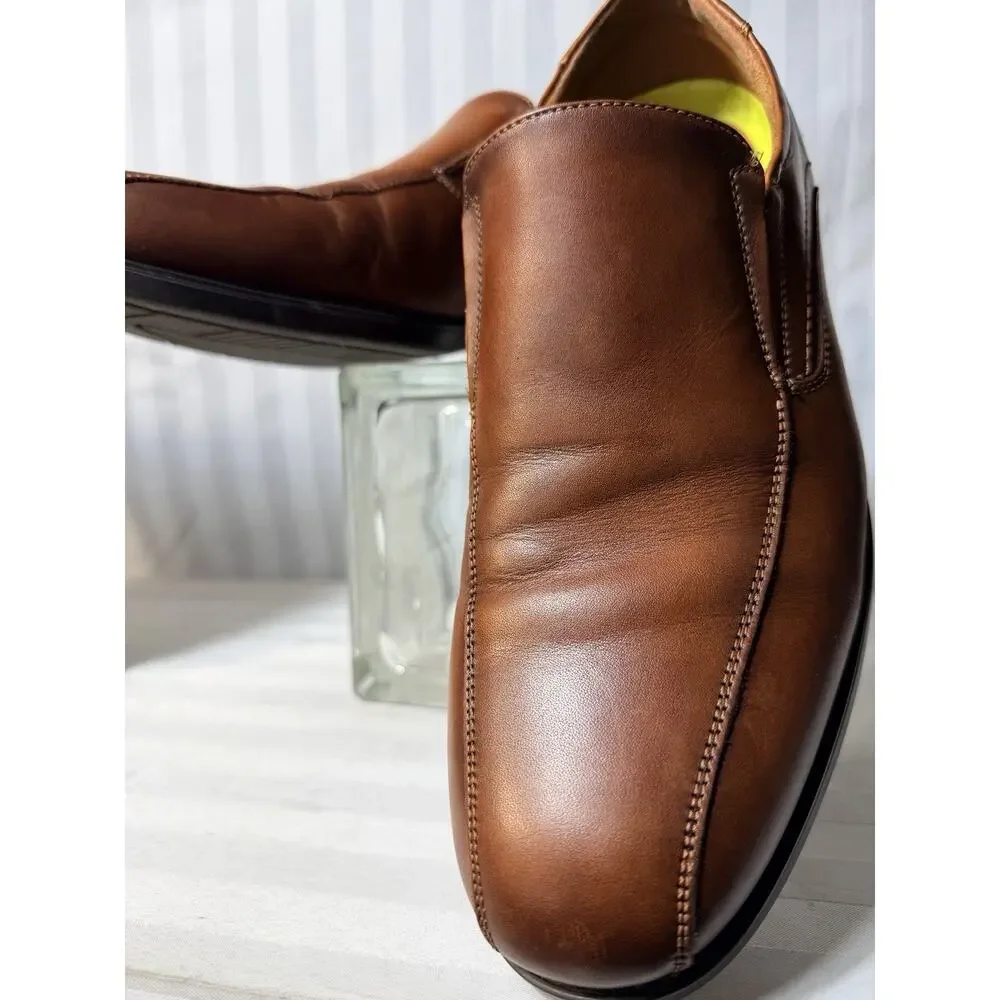 Florsheim Men's Medfield Bike Toe Slip Loafer Dress Shoe, Cognac, Size 9.5 EEE