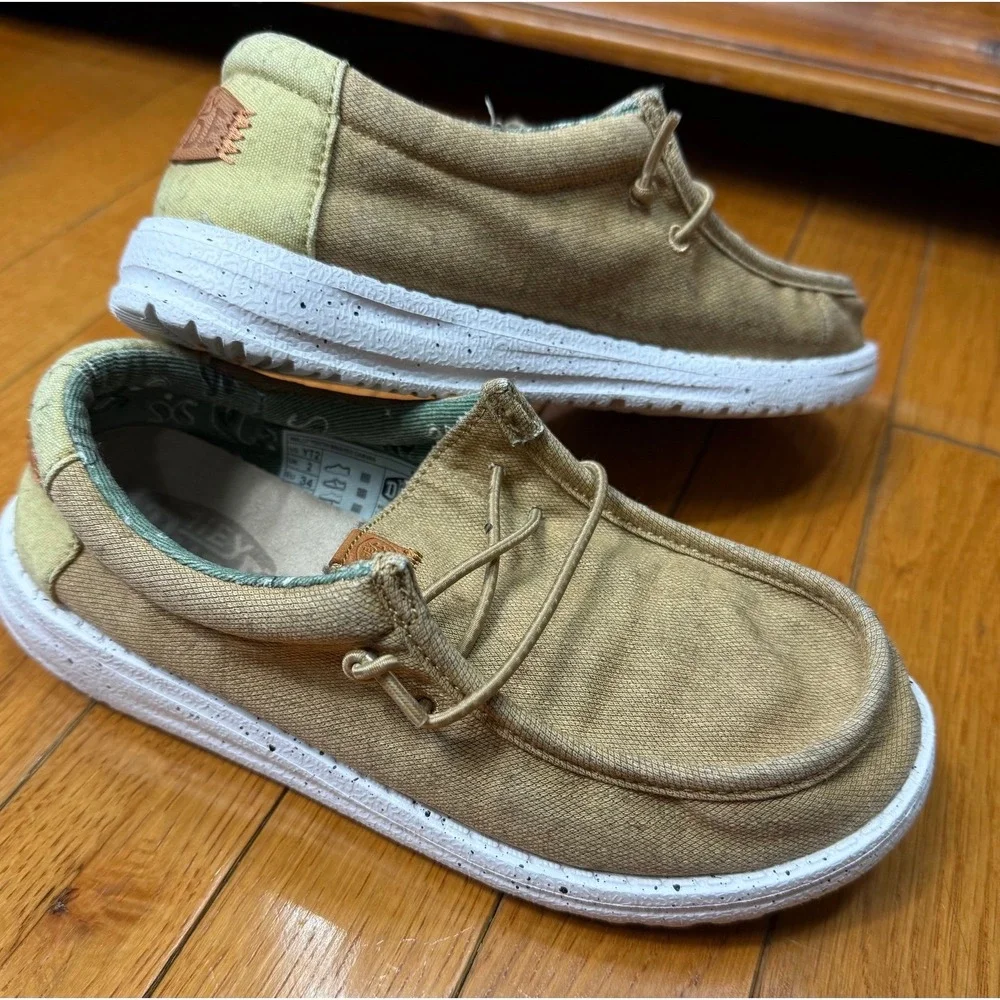 Hey Dude Youth Wally Washed Canvas‎ YT2