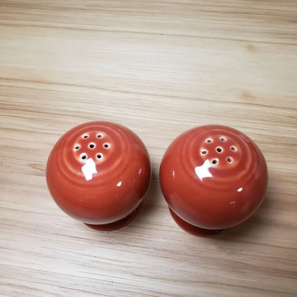 Fiesta Persimmoin Salt And Pepper Shaker Set Vintage Mini Round‎ Globe Balls
