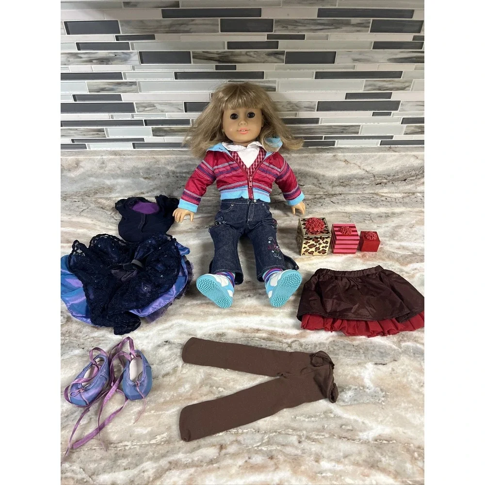 2008 Pleasant Company American Girl Doll Blonde Hair Brown Eyes 18