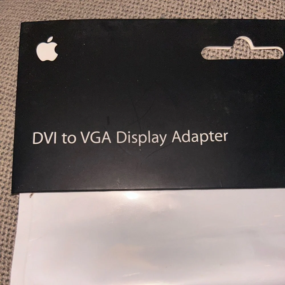 Apple genuine dvi