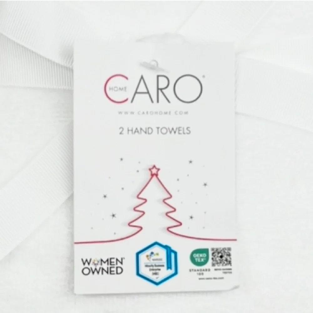 Caro - ‘Swans’ Plush Hand Towels (2). NWT. Firm! Last one!