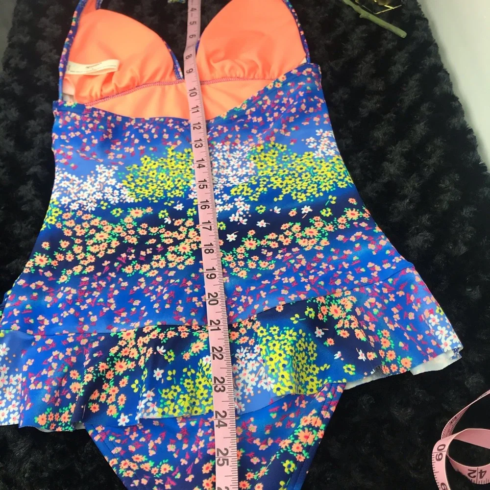 Arizona Jean Company super colorful