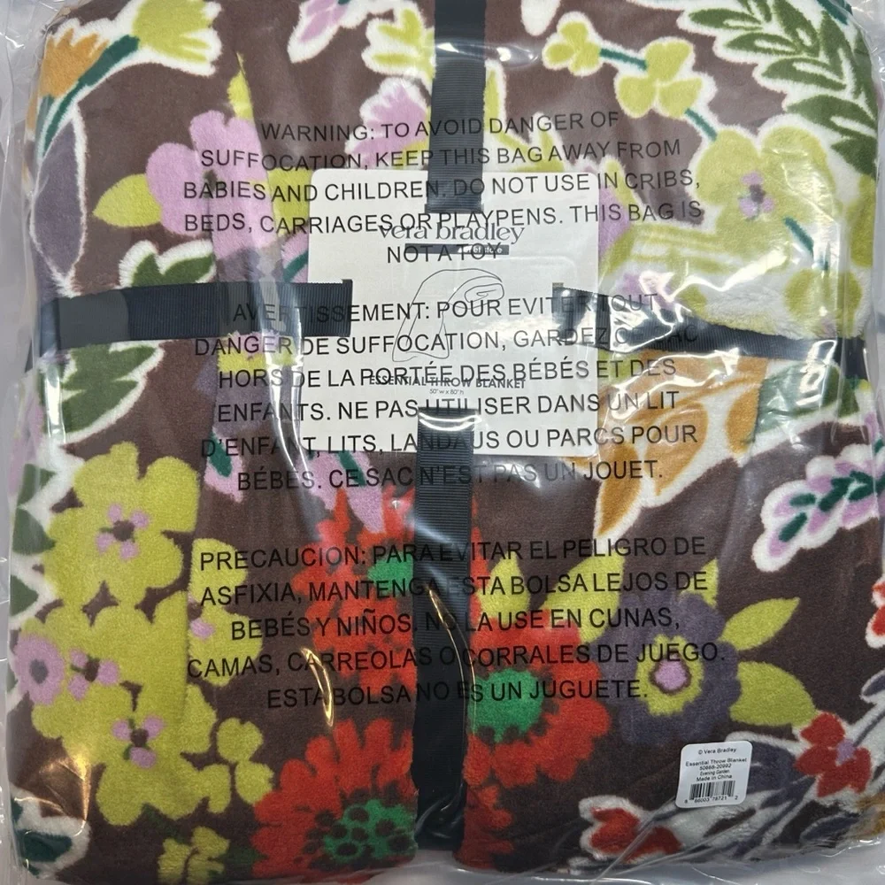 Vera Bradley tumble features