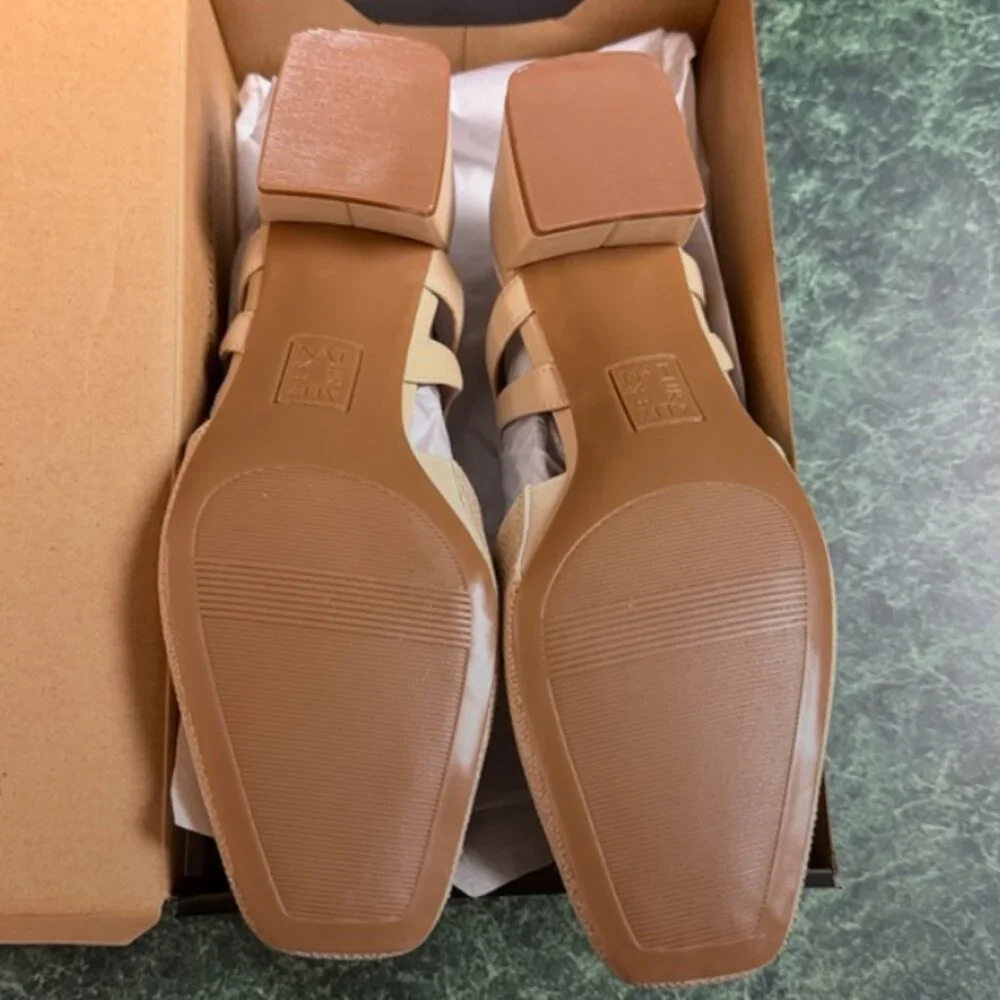 Naturalizer women hattie